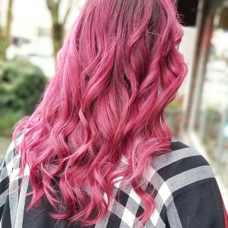 Pretty Please Salon, beauty salon in Longview, WA, photo 6 of 6